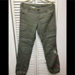 Green cargo pants